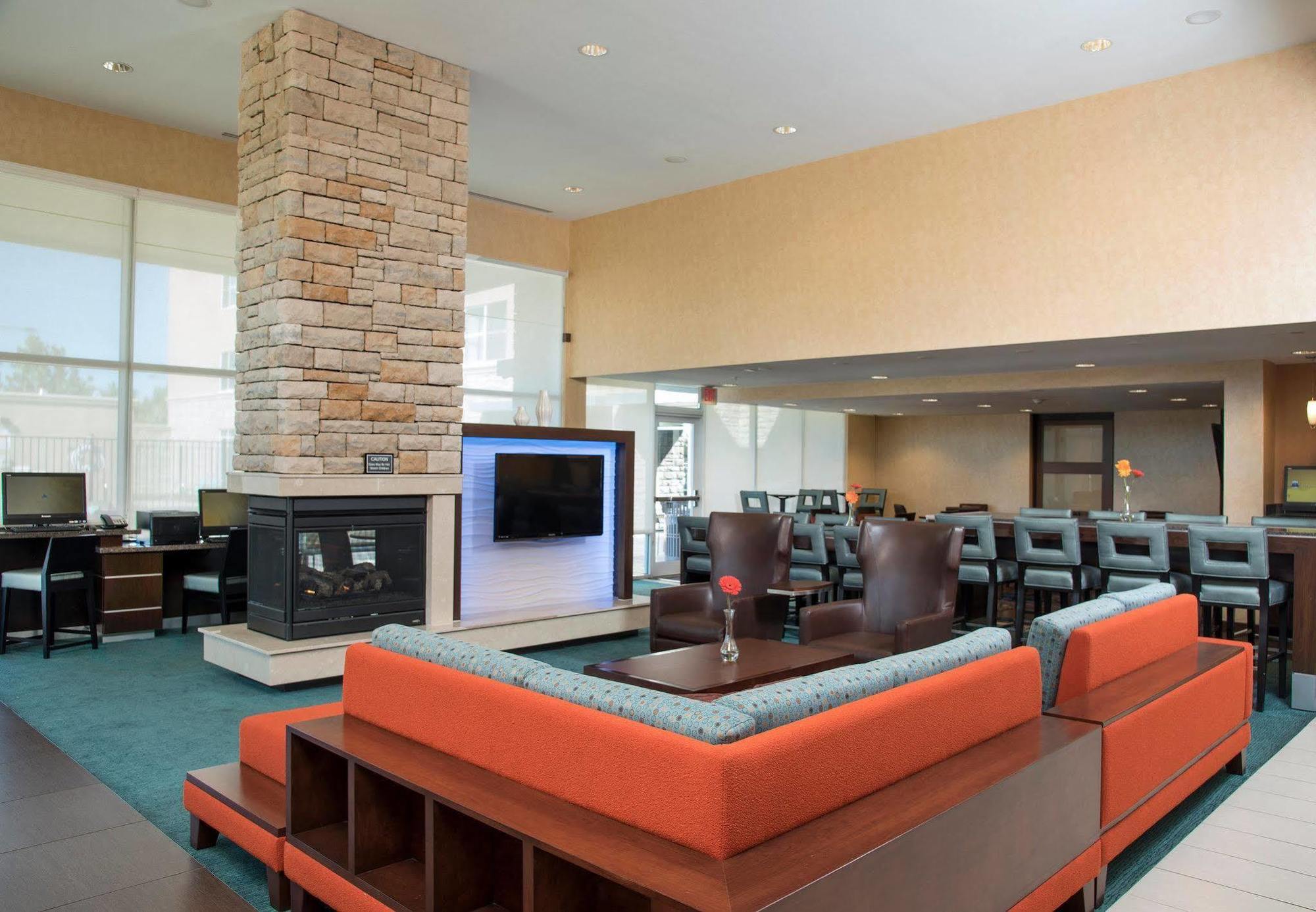 Residence Inn By Marriott Austin - University Area מראה חיצוני תמונה